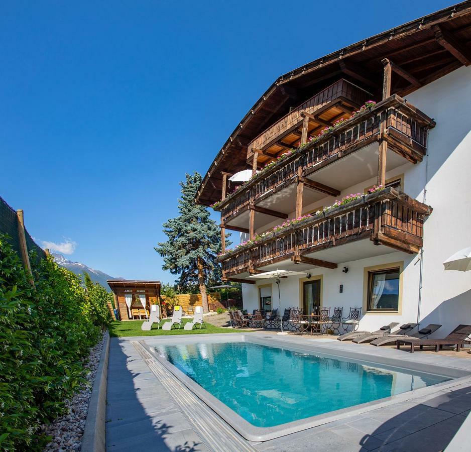 Hotel Alpenresidenz Maria Silandro Zewnętrze zdjęcie